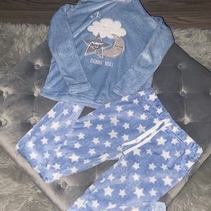 Pjs